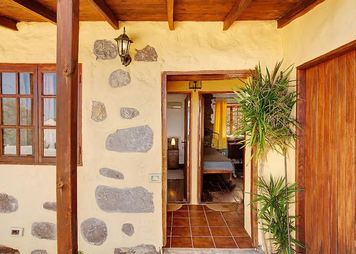 Authentic Canarian House In The Center Of Gran Canaria * Las Palmas de Gran Canaria