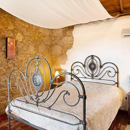 Authentic Canarian House In The Center Of Gran Canaria Las Palmas / Gran Canaria