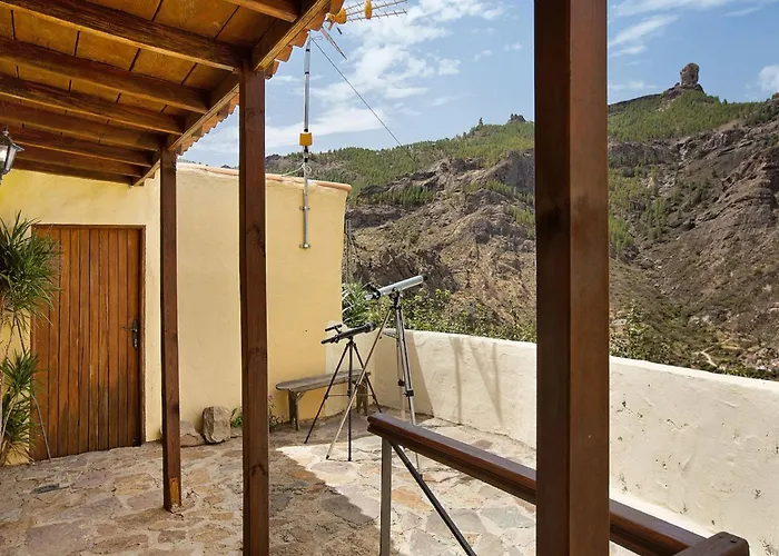 Authentic Canarian House In The Center Of Gran Canaria Деревянный коттедж